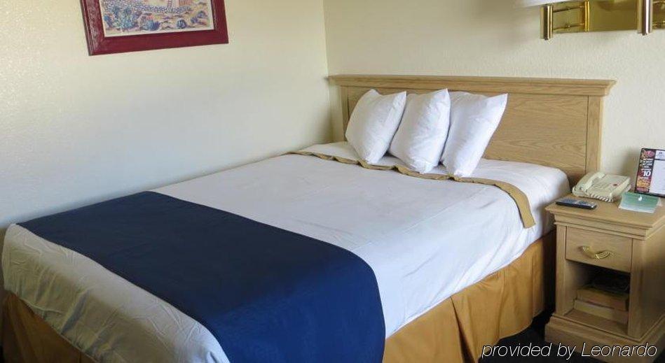 Americas Best Value Inn Las Vegas Strip Exterior foto